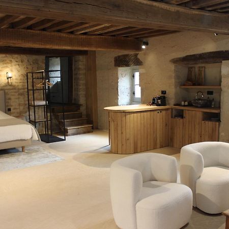 Chateauneuf Suites Zewnętrze zdjęcie