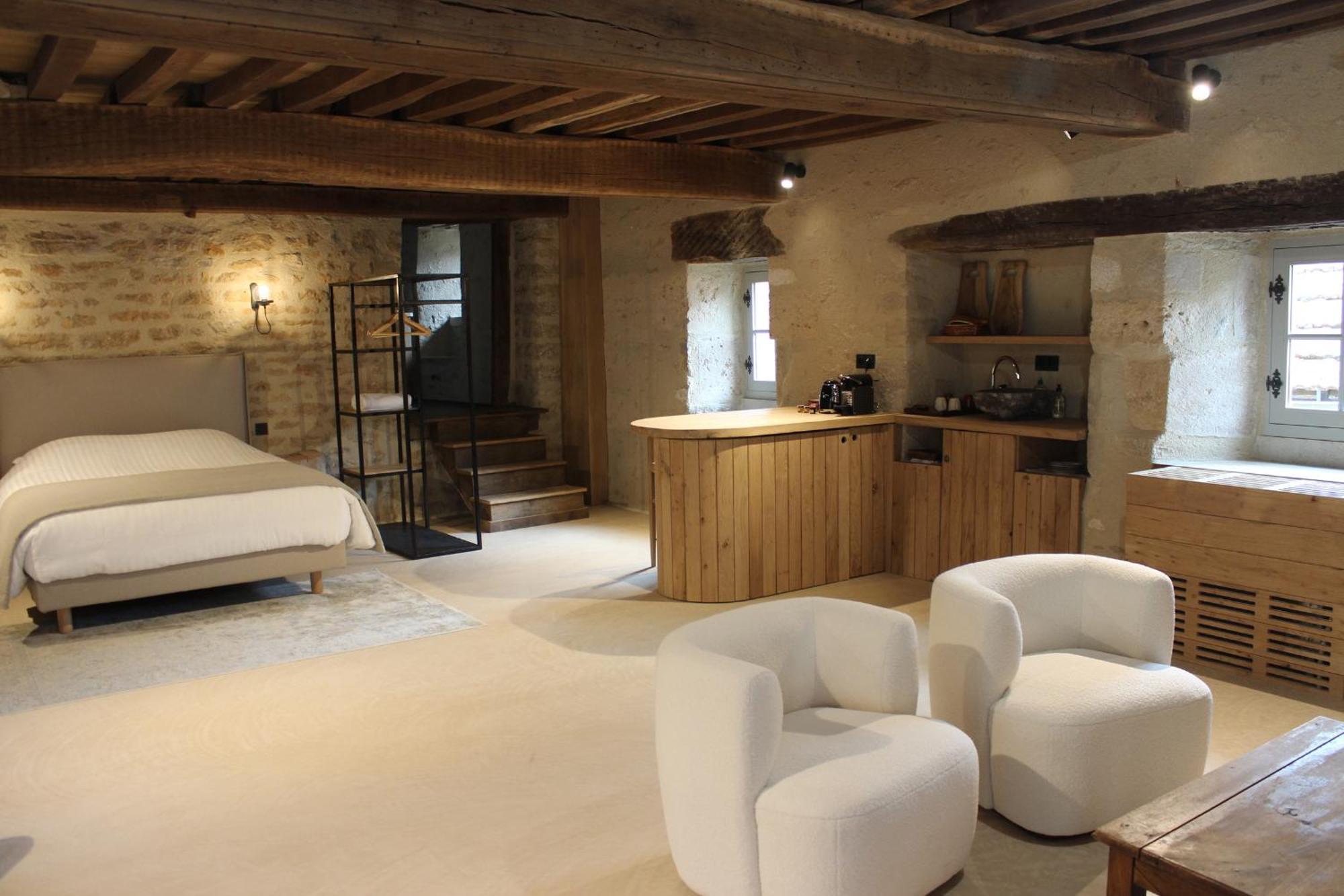 Chateauneuf Suites Zewnętrze zdjęcie