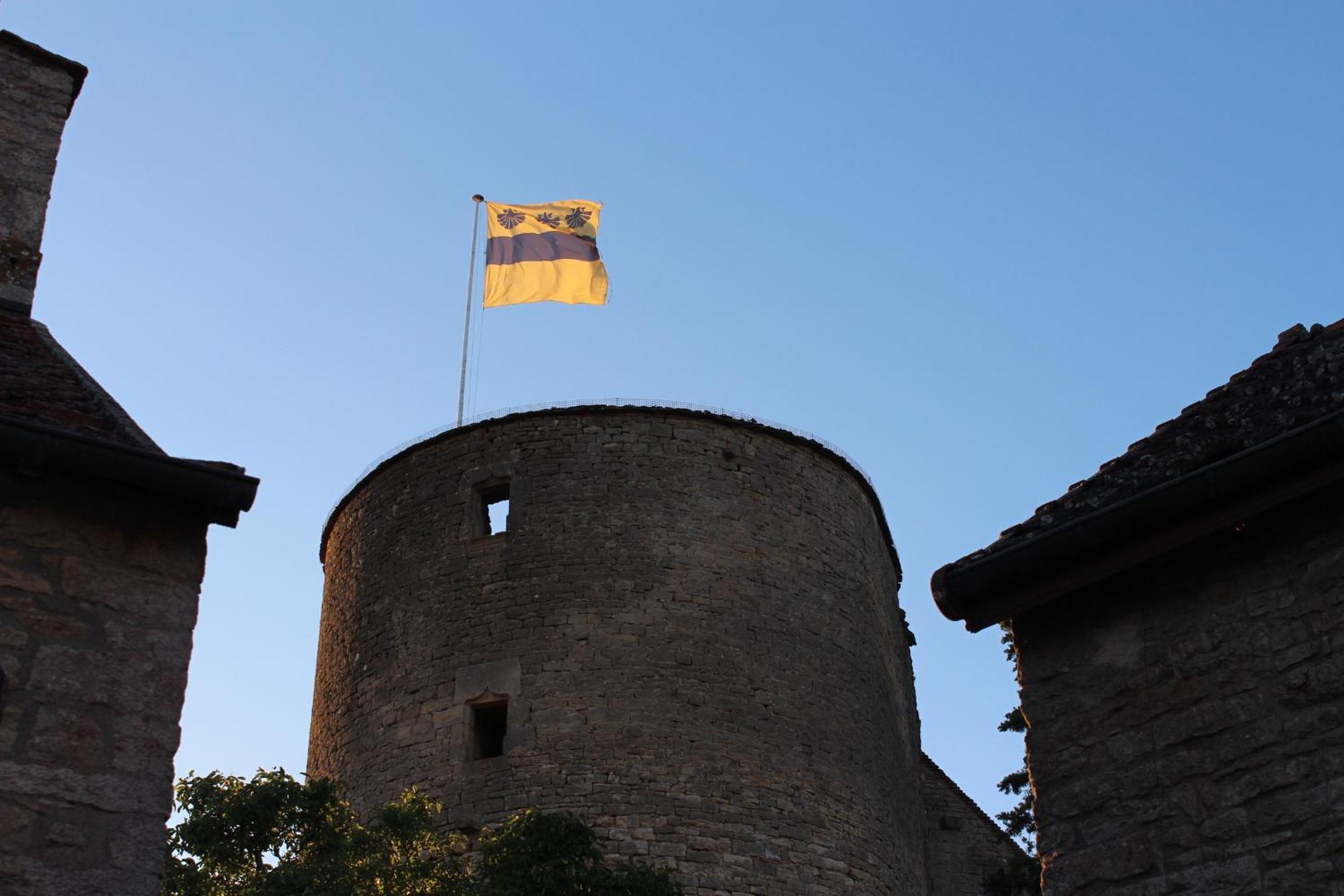 Chateauneuf Suites Zewnętrze zdjęcie