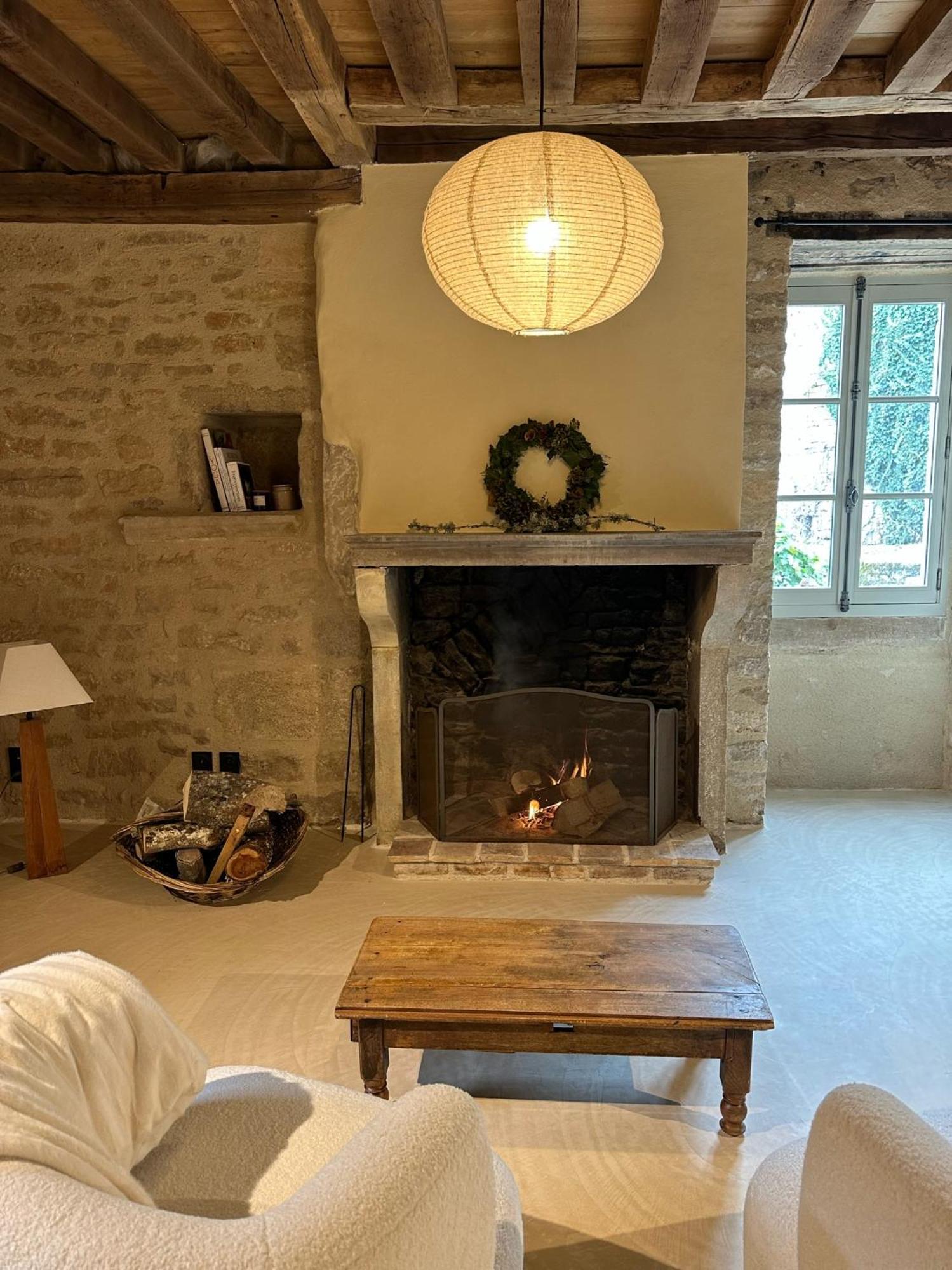 Chateauneuf Suites Zewnętrze zdjęcie