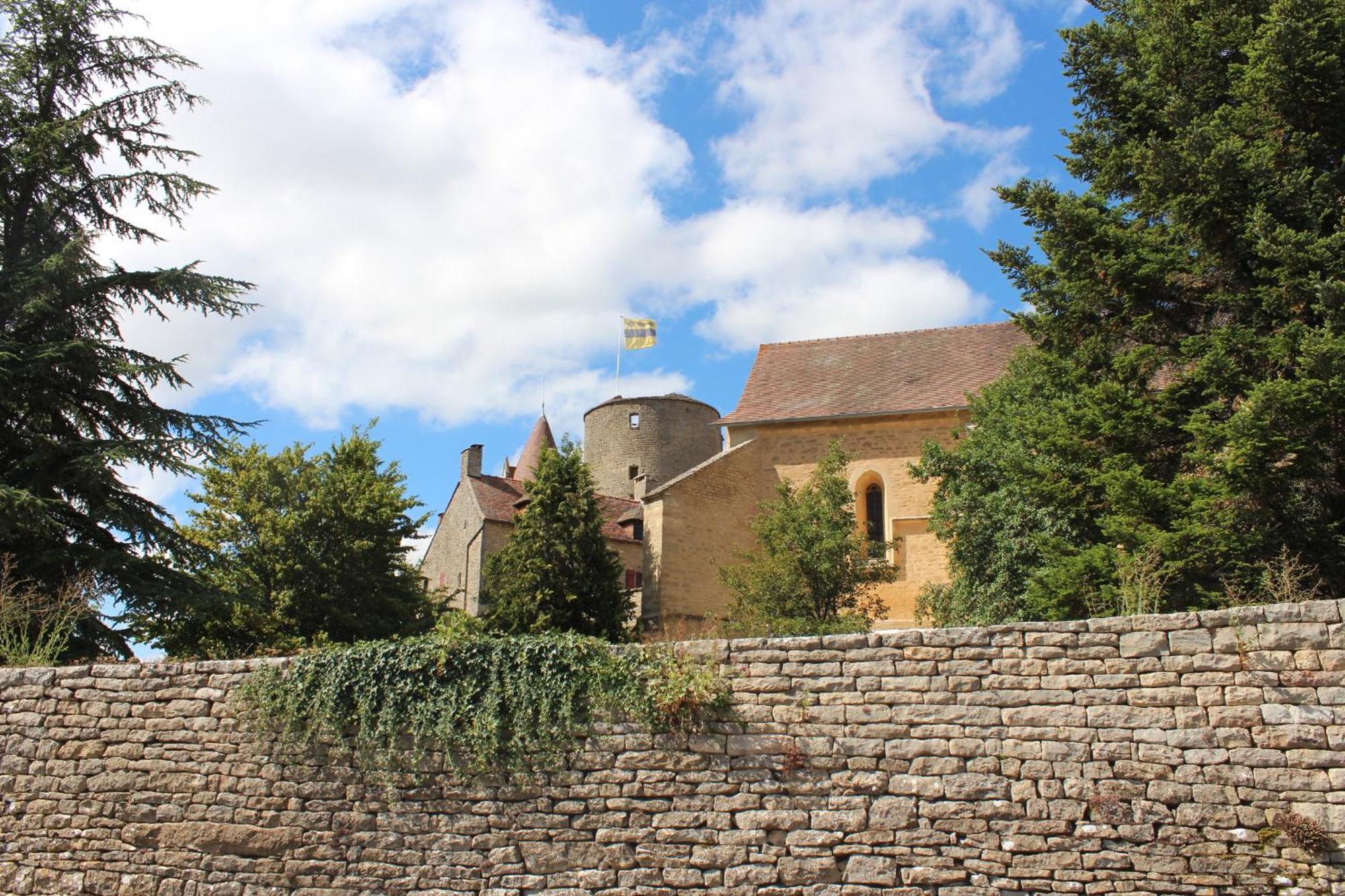 Chateauneuf Suites Zewnętrze zdjęcie